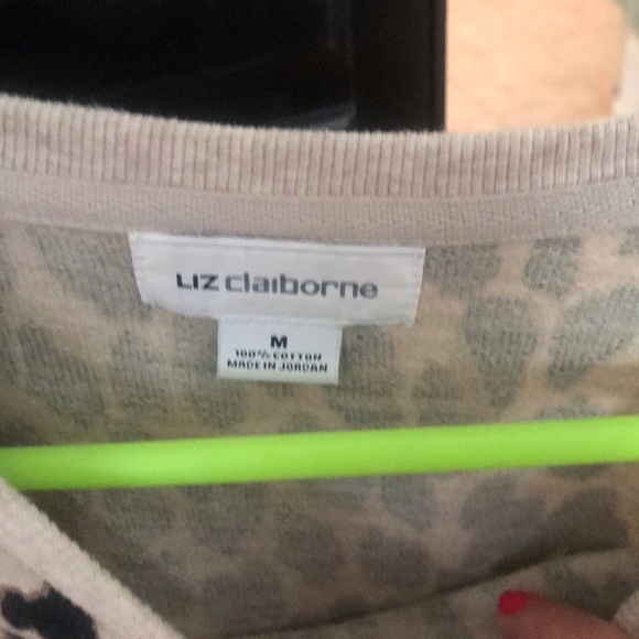 Liz Claiborne shirt - Picture 3 of 3